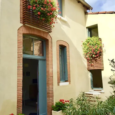 Le Clos Des Salins Lägenhet *