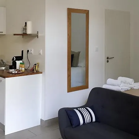 Le Clos Des Salins Apartamento *