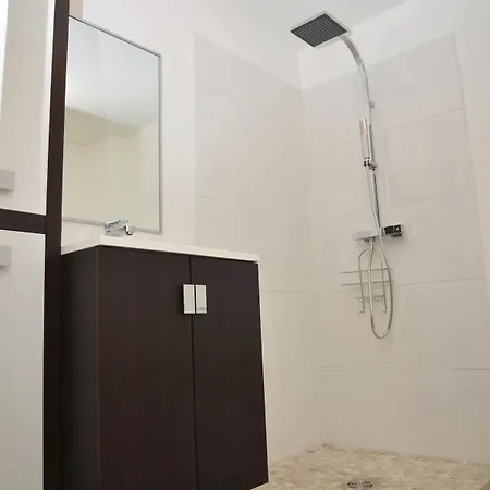 Le Clos Des Salins Apartment
